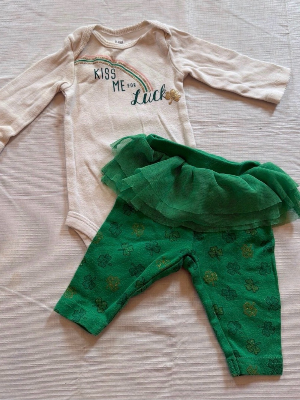 Carter's St. Patrick’s Day Bodysuit and Green Tutu Legging Set